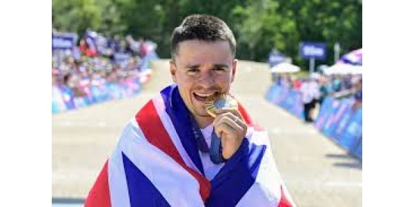 Tom Pidcock verteidigte die Herren-XC-Meisterschaft bei den Olympischen Spielen